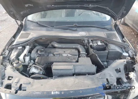 2013 Volvo S60 T5/T5 Platinum/T5 Premier/T5 Premier Plus from USA, damaged, VIN YV1612FS3D2178727